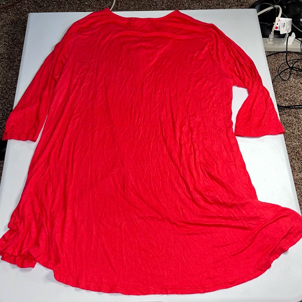 💜 White Mark Beaded Neckline Top - Picture 5 of 6